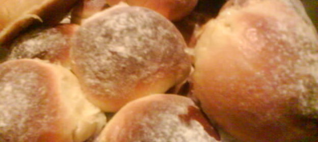 БУЛОЧКИ С ТВОРОЖНО-АБРИКОСОВОЙ НАЧИНКОЙ