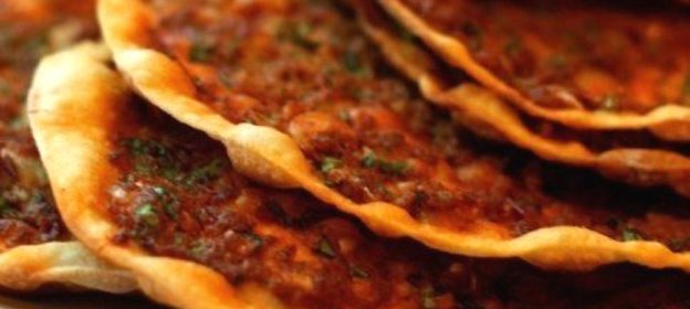 Армянская пицца (Ламаджо)