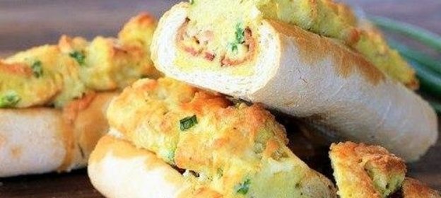 Запеченный багет на завтрак
