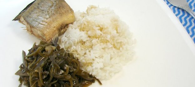 Терпуг в пароварке с салатом из морской капусты