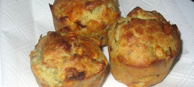 Сырные маффины с курицей