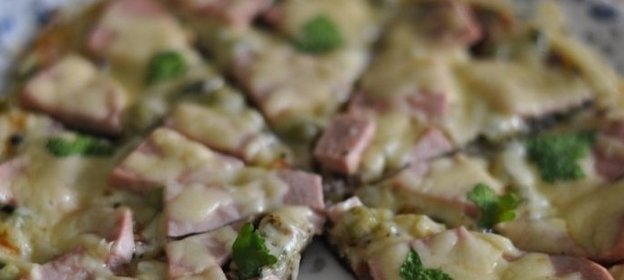 Пицца Минутка на сковороде