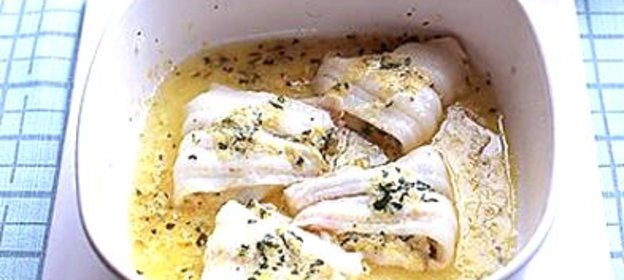 Морской язык в соусе из лимона и хрена