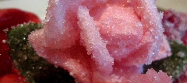 Розы – красиво и вкусно!