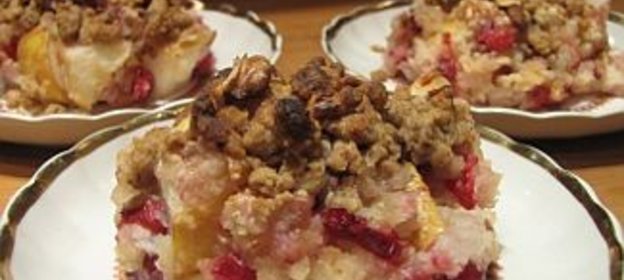 Рисовая каша с грушами для праздничного завтрака