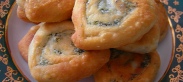 Постные мини-лепешки с зеленью