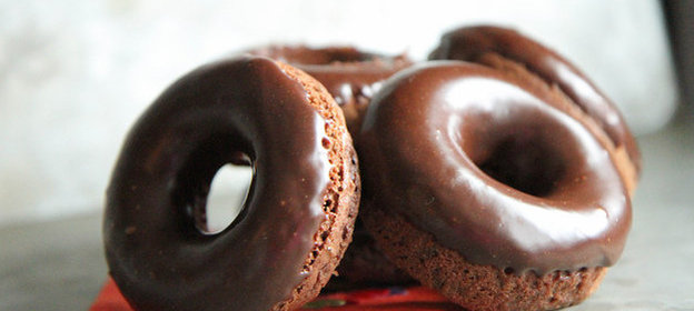 Шоколадные пончики с мятой