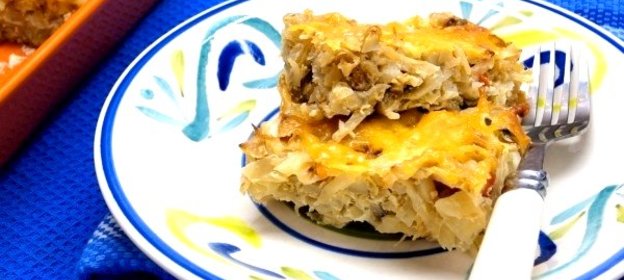 Запеканка из капусты с перловкой и грибами