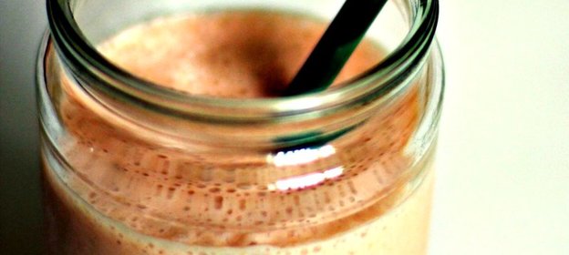 Бананово-клубничный смузи