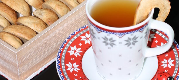 Яблочное печенье с медово-яблочным взваром