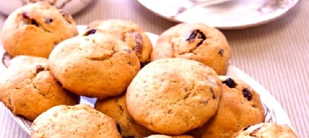 Печенье с сушеным инжиром и клюквой