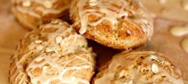 Овсяное печенье с кленовой глазурью