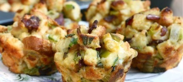 Маффины с беконом и шалфеем