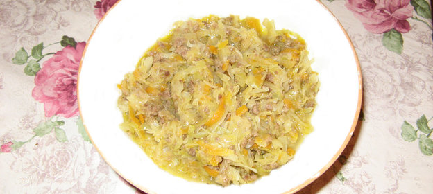 Капуста тушеная с мясным фаршем