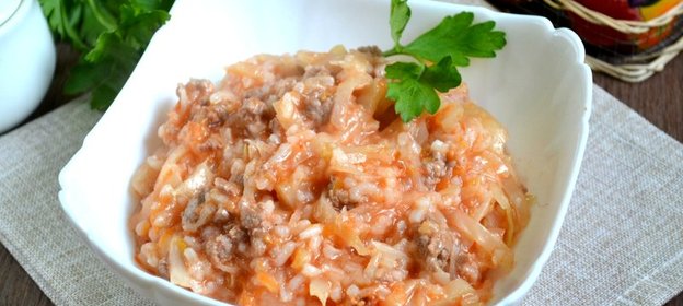 Ленивые голубцы под соусом