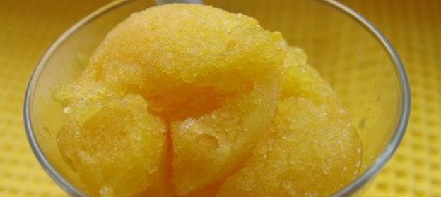 ЛИМОННЫЙ СОРБЕТ С ПЕРСИКАМИ