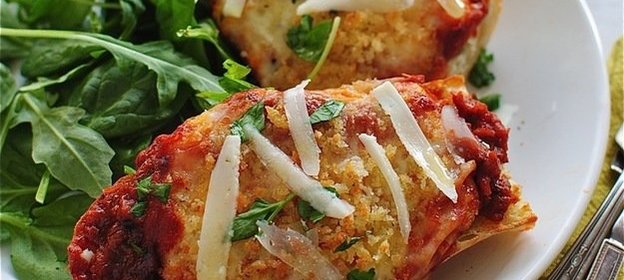 Пицца с сыром и курицей