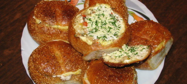 Булочки с овощами и грибами