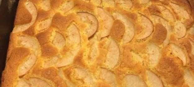 Морской окунь, фаршированный зеленым луком