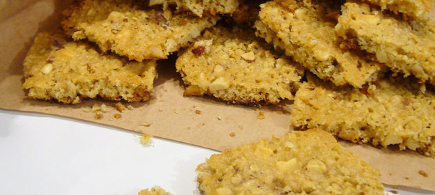 Овсяное печенье с белым шоколадом и ореховым ассорти