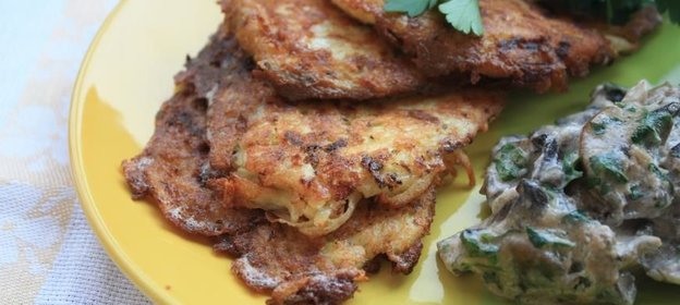 Оладьи из кабачков и картофеля