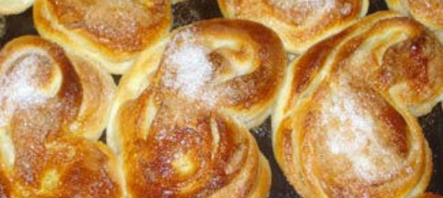 Булочки с сахаром Сладкие