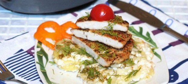 Курочка с картофельной запеканкой и укропом