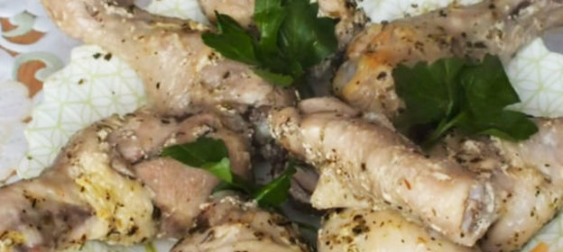 Перец сладкий фаршированный в маринаде