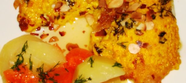 Филе морской рыбки с кунжутом под шафрановым соусом /мой вариант/