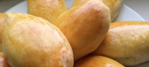 Суп с хлебом чесночный