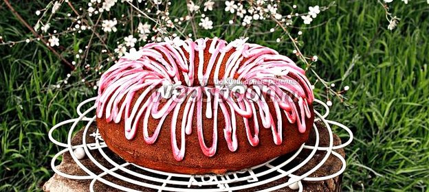 Творожно-кукурузный кекс с ежевикой