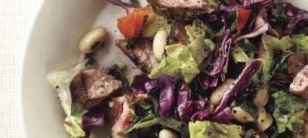 Куриный бульон с цветной капустой и яйцом