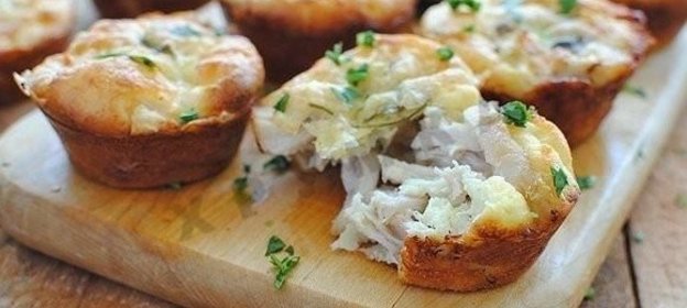 Куриные маффины с сыром