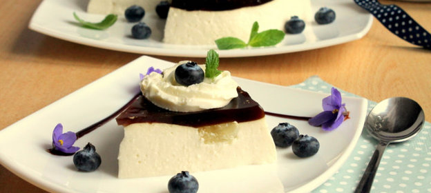 Десерт «Ананас в кофе со сливками»