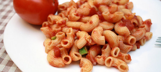 Постная паста в томатном соусе