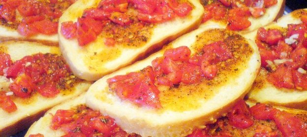 Курочка Нежная, запеченная с грибами