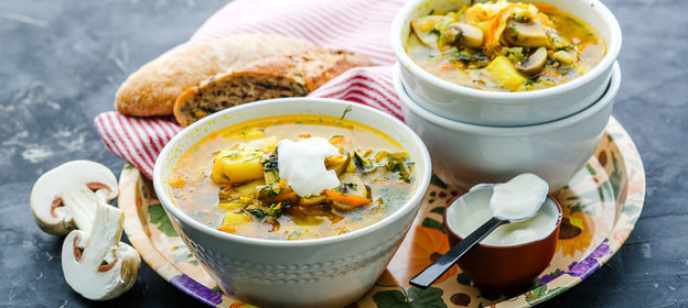 Щи из молодой капусты постные