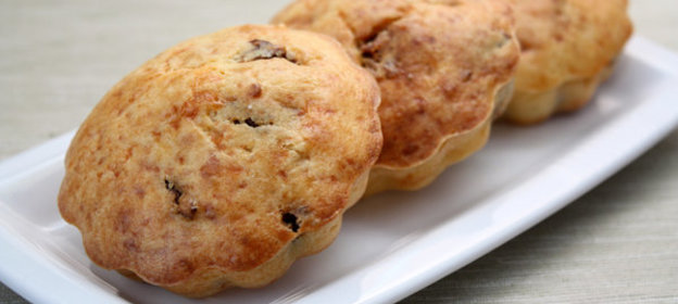 Творожные маффины с вялеными помидорами