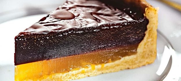 Шоколадный торт с апельсиновым желе