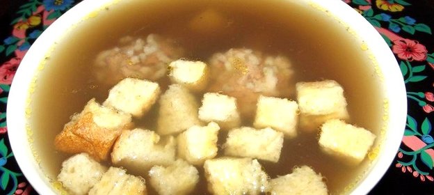 Чечевичный суп с фрикадельками