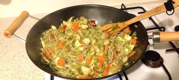 Овощи с креветками по‑китайски