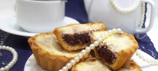 Запеканка из белого хлеба с яблоками