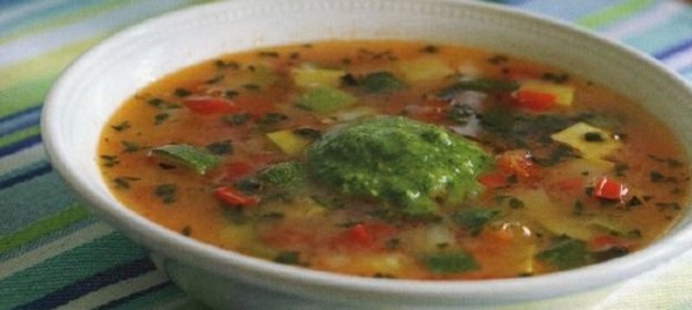 Куриный бульон с клецками