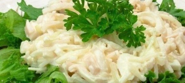 Салат из кальмаров