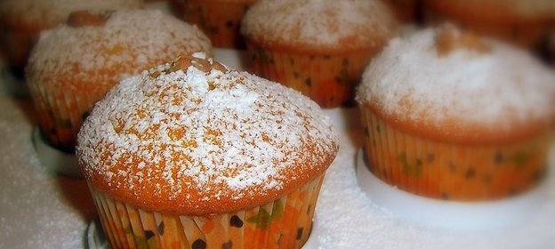 классические белые маффины