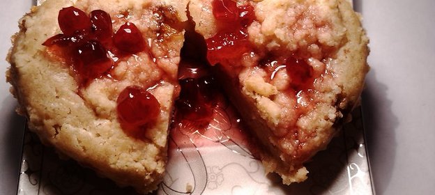 Маффины с брусничным медом