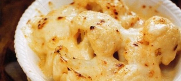 Бульон с куриными кнелями