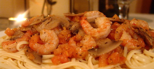 Томатный соус с креветками