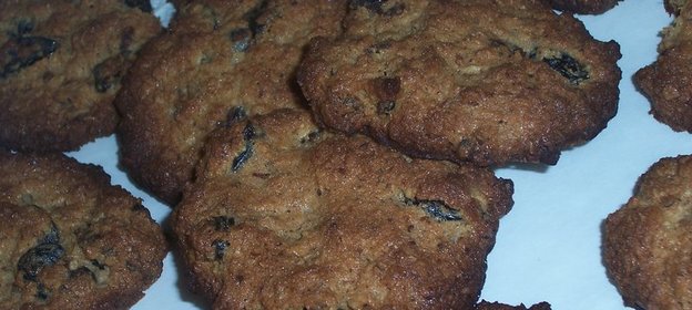 овсяное печенье с вишней