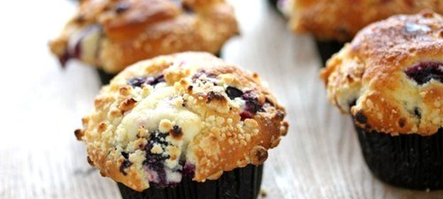 Чернично-апельсиновые маффины